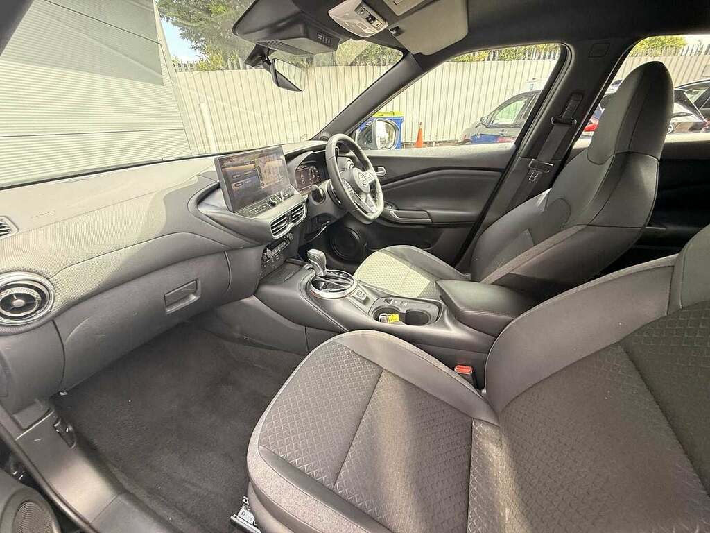 Nissan Juke 1.0 Dig-t N-connecta Dct LA24YCV Black #2