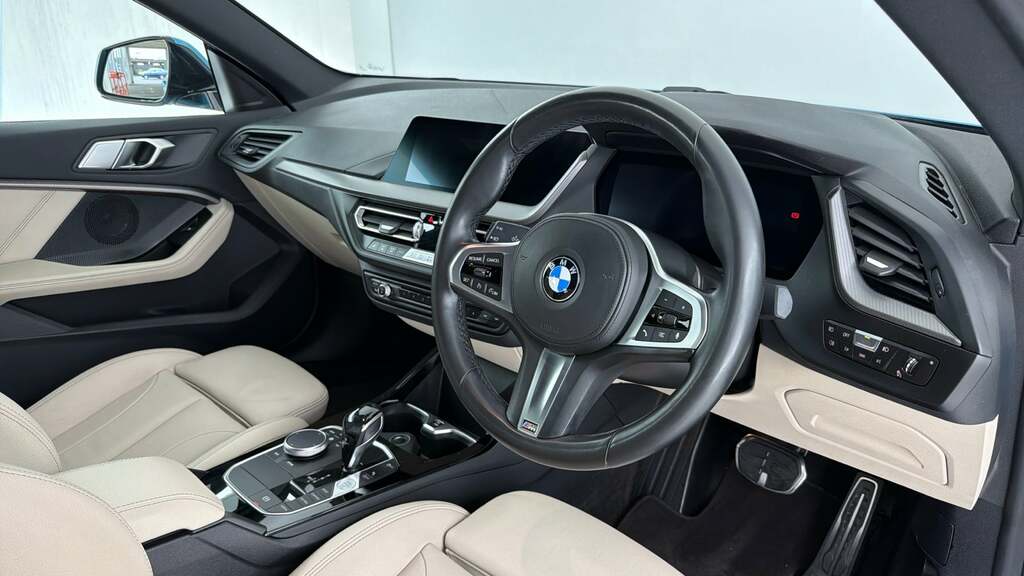 BMW 2 Series 1.5 218I M Sport Saloon Dct Euro 6 Ss Blue #6
