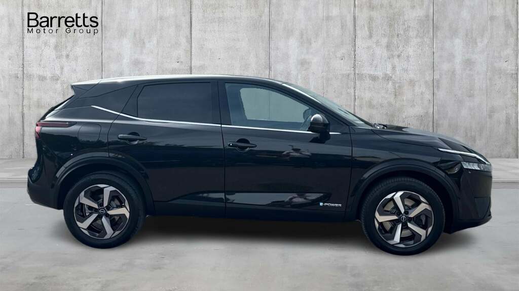 Nissan Qashqai 1.5 H E-power N-connecta Hybrid BL23XCF Black #2