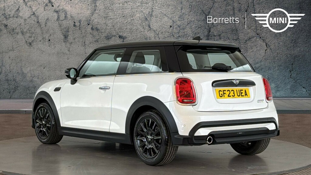Mini Hatch 1.5 Cooper Classic Hatchback Steptronic White #2