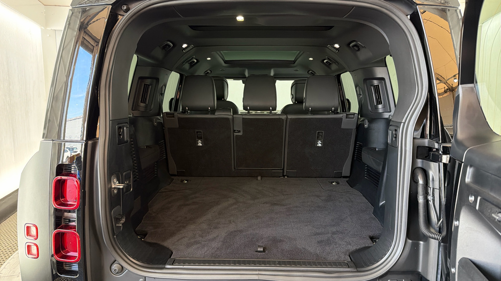 Land Rover Defender 130 D300 Outbound Grey #10
