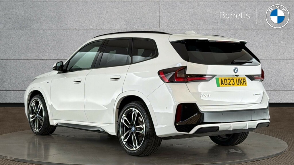 BMW iX1 30 66.5Kwh M Sport Suv Xdrive 1 White #2