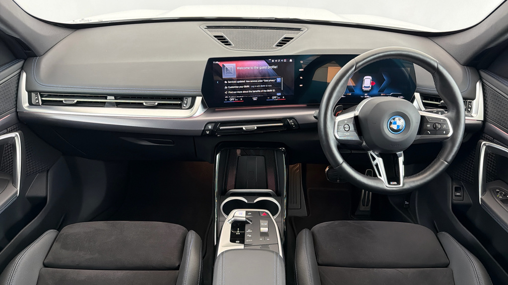 BMW iX1 30 66.5Kwh M Sport Suv Xdrive 1 White #4