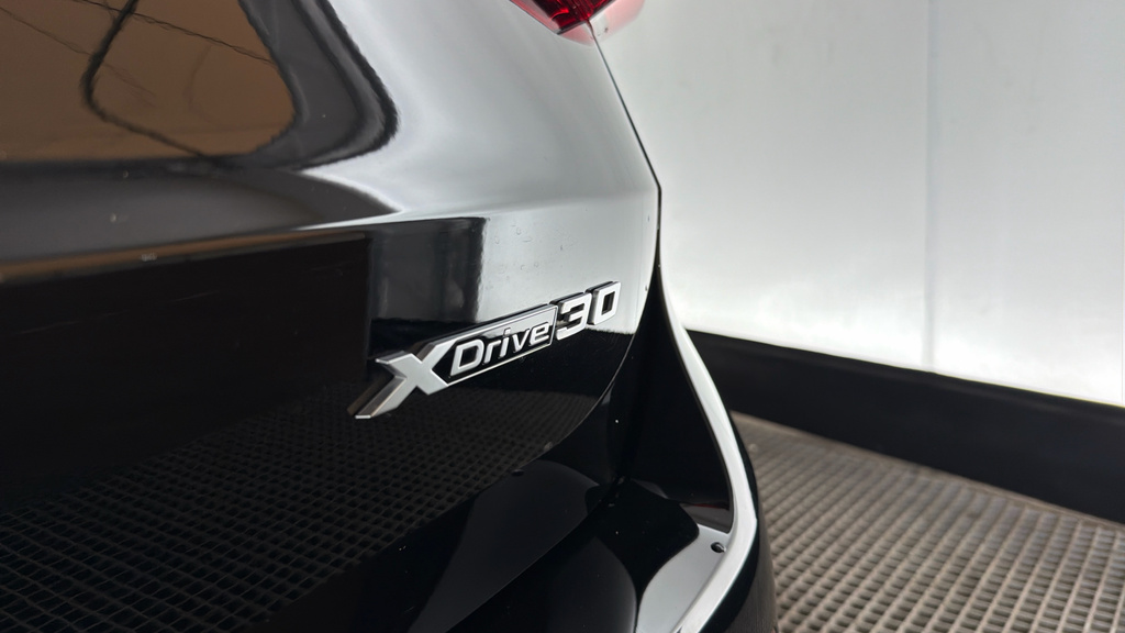 BMW iX1 230Kw Xdrive30 Xline 65Kwh Black #34