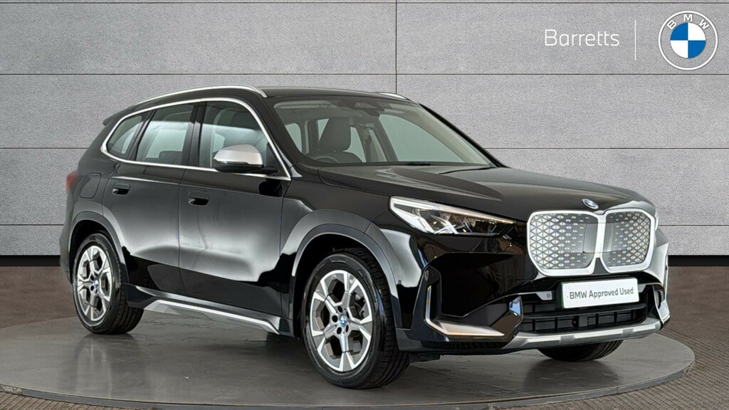 BMW iX1 30 66.5Kwh Xline Suv Xdrive 11K Black