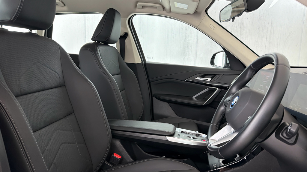 BMW iX1 230Kw Xdrive30 Xline 65Kwh Black #11
