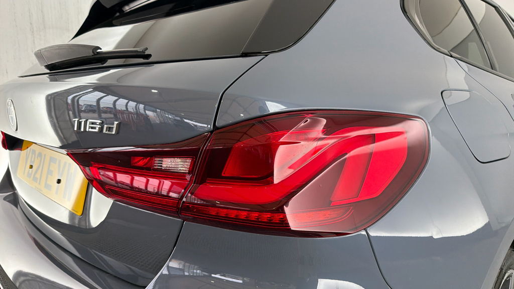 BMW 1 Series 118I M Sport Black #22