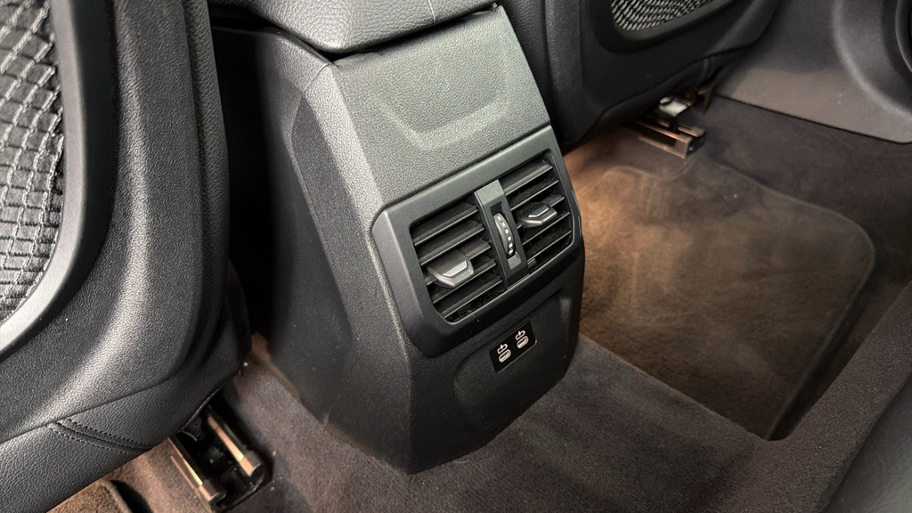 BMW 1 Series 118I M Sport Black #28