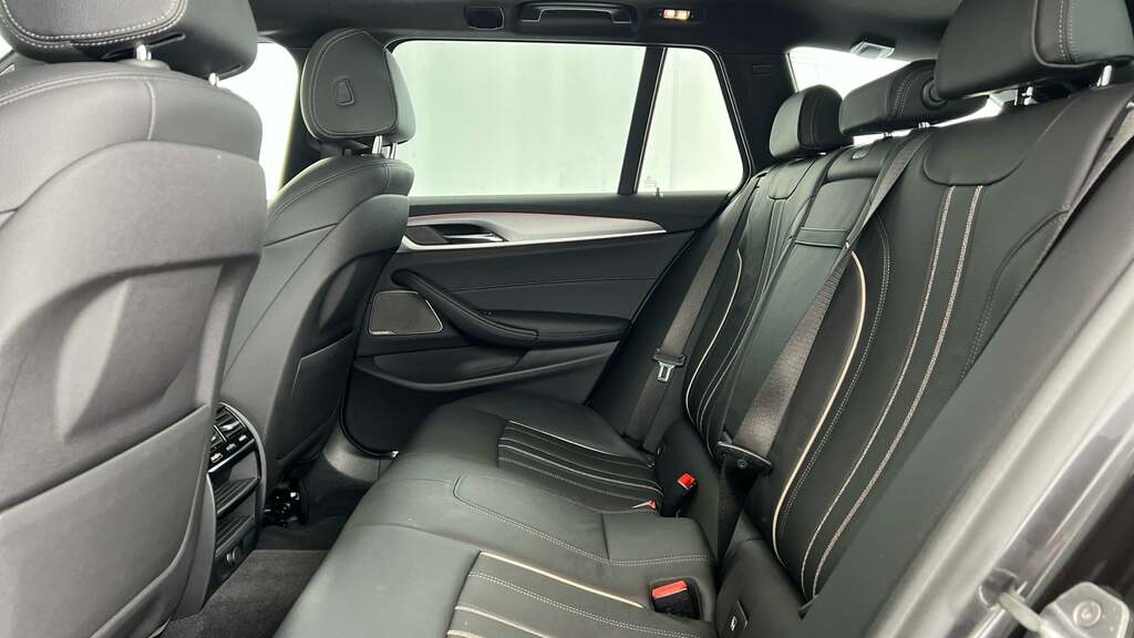 BMW 5 Series 520D Xdrive M Sport Black #12