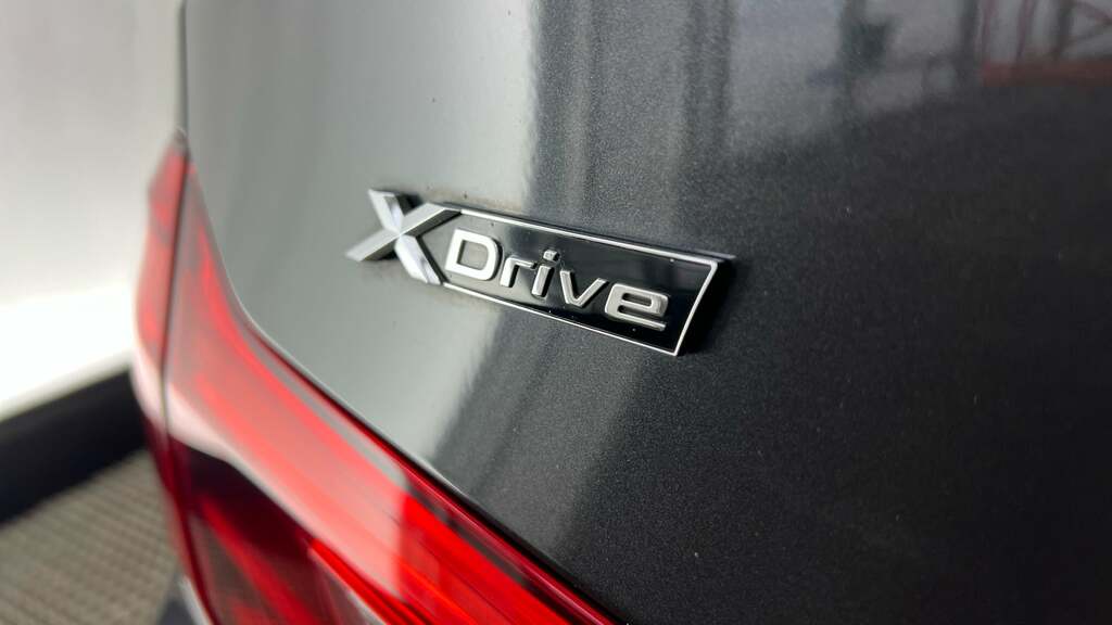 BMW 5 Series 520D Xdrive M Sport Black #32