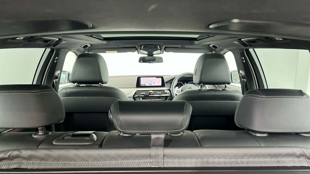 BMW 5 Series 520D Xdrive M Sport Black #29