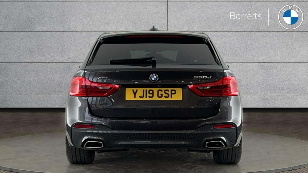 BMW 5 Series 520D Xdrive M Sport Black #15