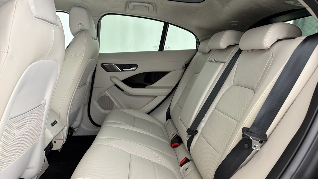 Jaguar I-Pace 400 90Kwh R-dynamic Hse Black Suv Aut Grey #4