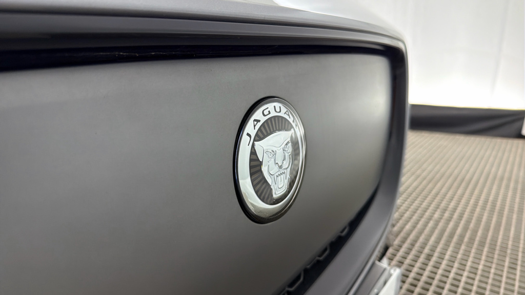 Jaguar I-Pace 294Kw Ev400 S 90Kwh 11Kw Charger Estate Black #22