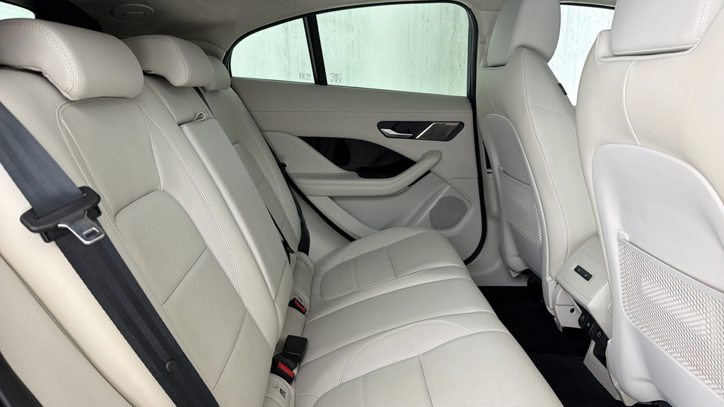 Jaguar I-Pace 294Kw Ev400 S 90Kwh 11Kw Charger Estate Black #49