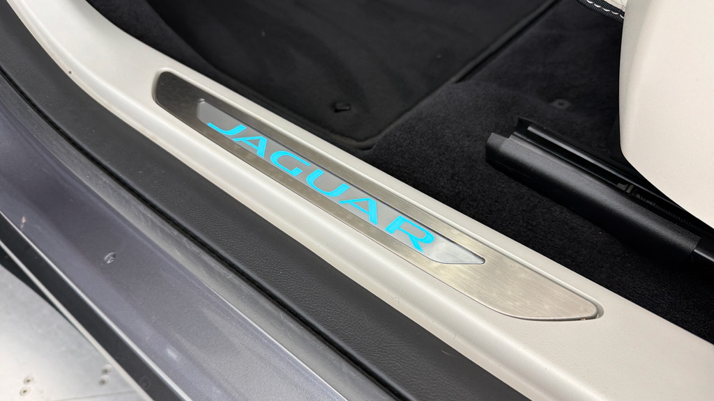 Jaguar I-Pace 294Kw Ev400 S 90Kwh 11Kw Charger Estate Black #29
