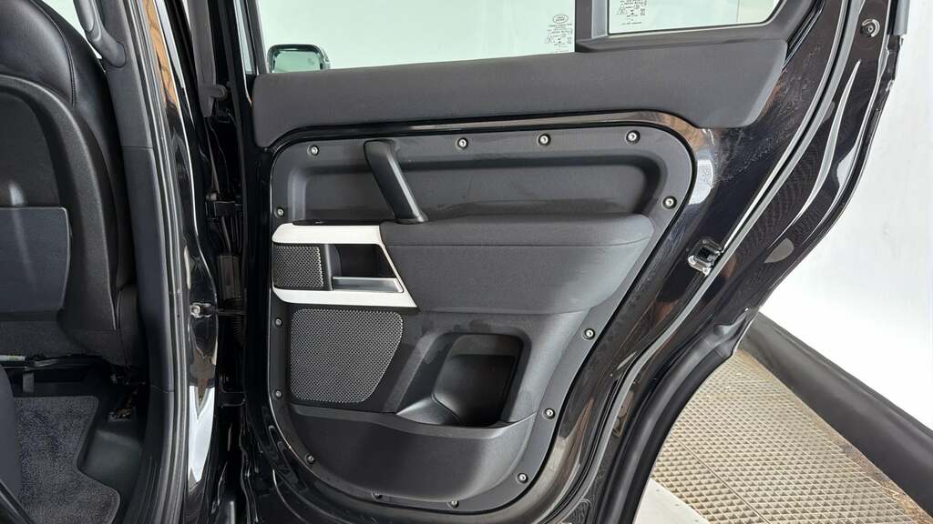 Land Rover Defender 110 2.0 Sd4 Se 4Wd Euro 6 Ss Black #20