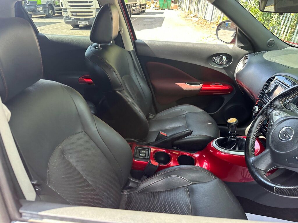 Nissan Juke 1.6 Acenta Premium Euro 5 Red #10