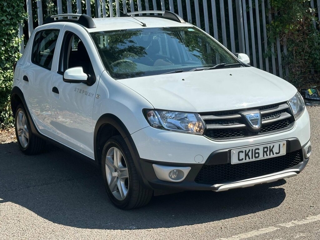Dacia Sandero Stepway 0.9 Tce Ambiance Euro 6 Ss White