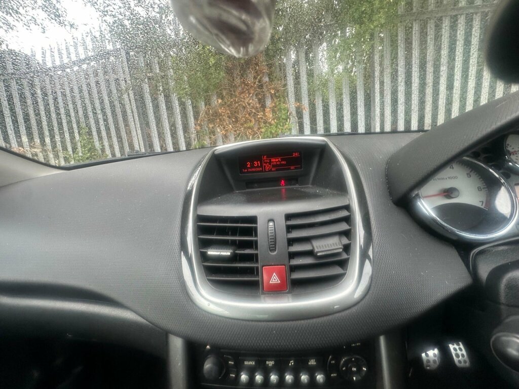 Peugeot 207 CC 1.6 Cc Sport 120 Bhp Silver #15