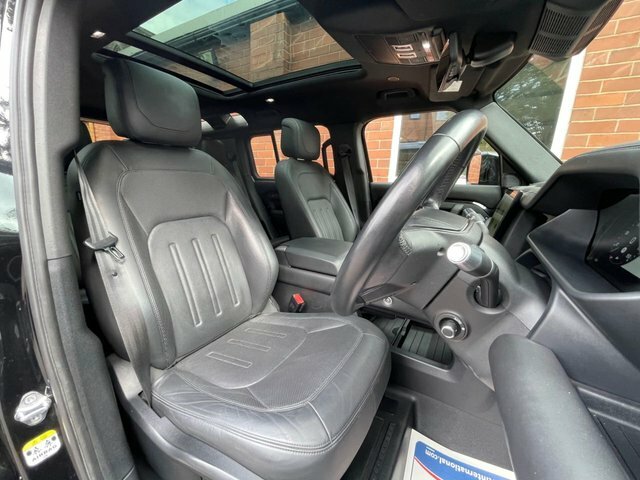 Land Rover Defender 110 D300 Mhev Hse Suv Black #3