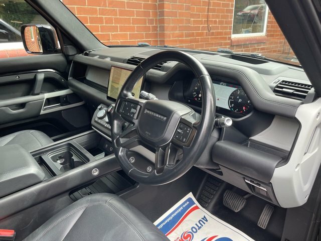 Land Rover Defender 110 D300 Mhev Hse Suv Black #4