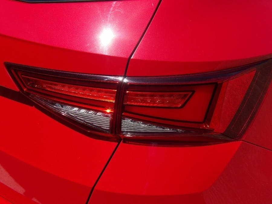 Seat Ateca 1.5 Tsi Evo Xperience Lux Suv Dsg Ss Red #4