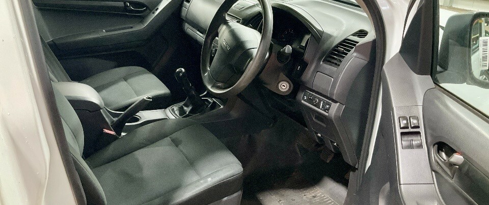 Isuzu D-Max Pickup Single Cab 1.9 Td Utility 202020  #5
