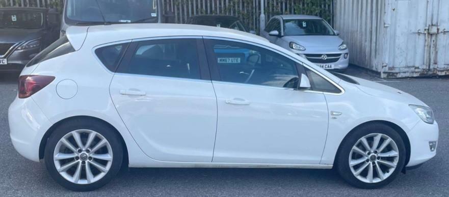 Vauxhall Astra Elite Cdti S S White #3