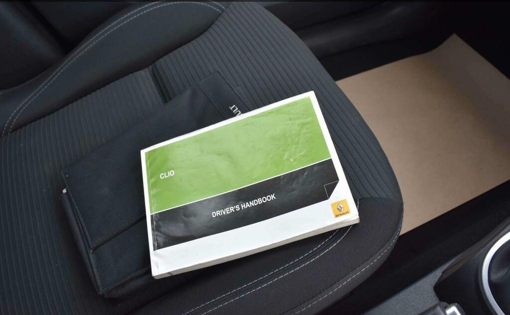 Renault Clio Expression 16V Black #4
