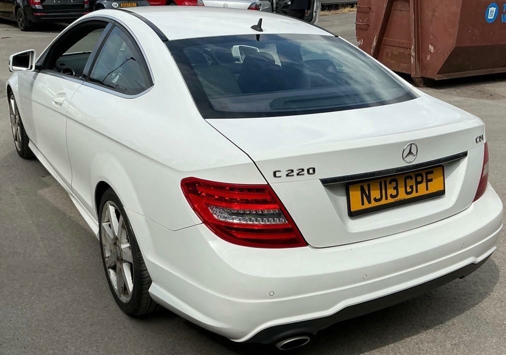 Mercedes-Benz C Class 1.6 C180 Blueefficiency Amg Sport G-tronic Euro 5 Red #2