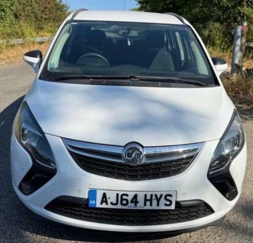Vauxhall Zafira Tourer Exclusive T White #2