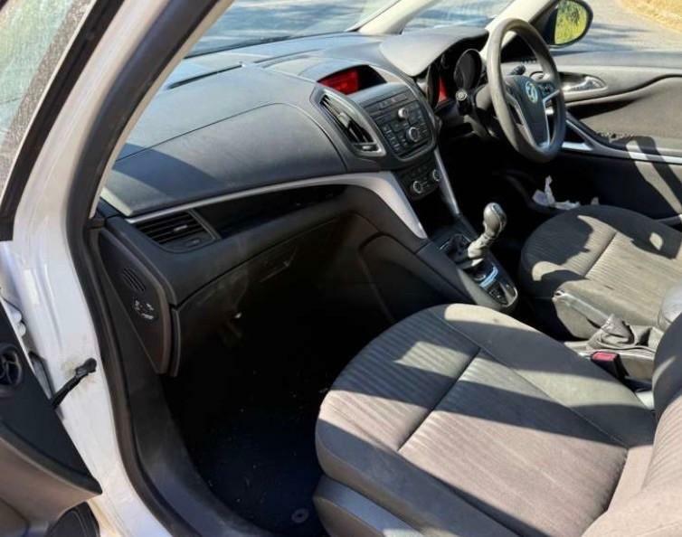 Vauxhall Zafira Tourer Tourer 1.4I Turbo Tech Line Euro 6 White #7