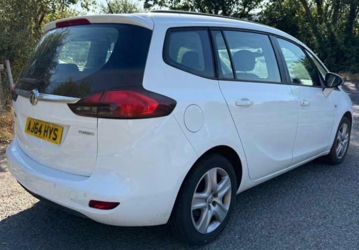 Vauxhall Zafira Tourer Exclusive T White #5