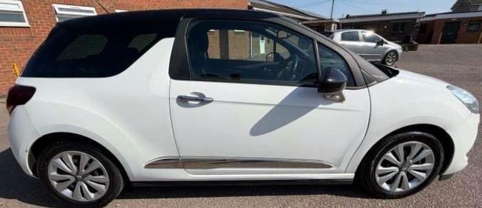 Citroen DS3 D Style E-hdi White #4