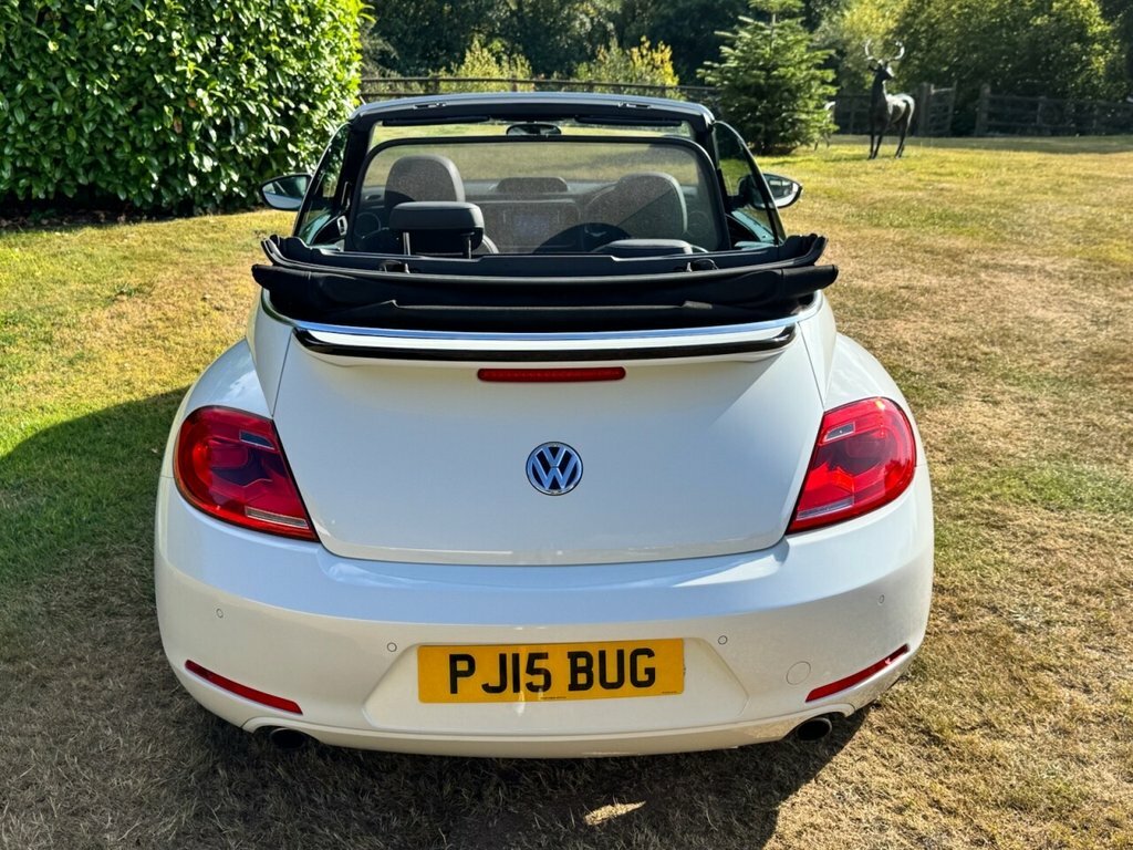 Volkswagen Beetle 2L Sport White #4