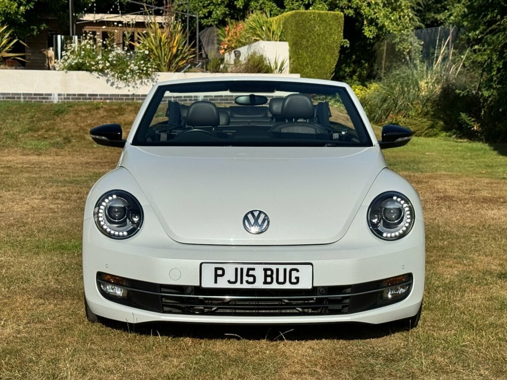 Volkswagen Beetle 2L Sport White #6