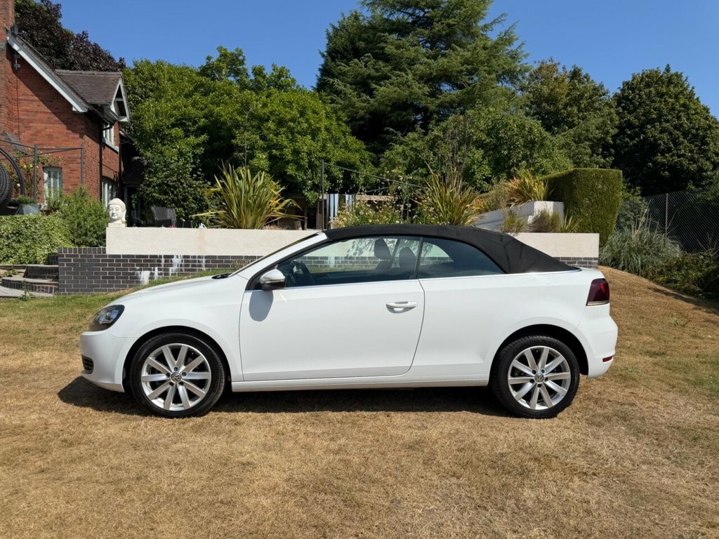 Volkswagen Golf 1.4L S White #3