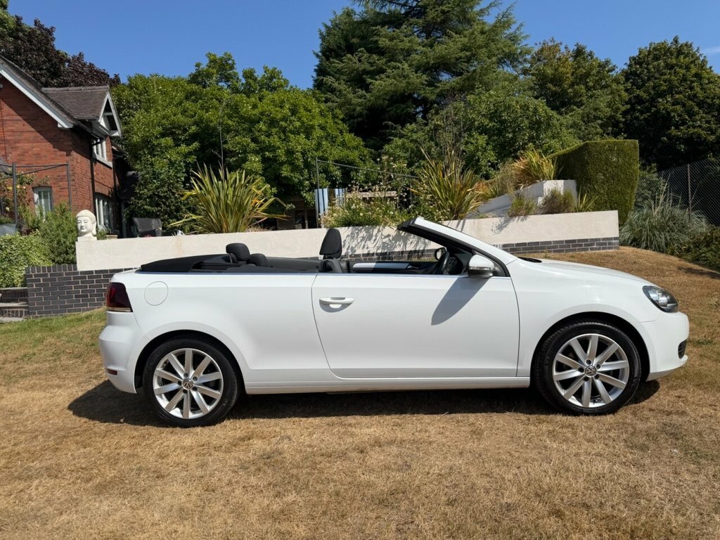 Volkswagen Golf 1.4L S White #4