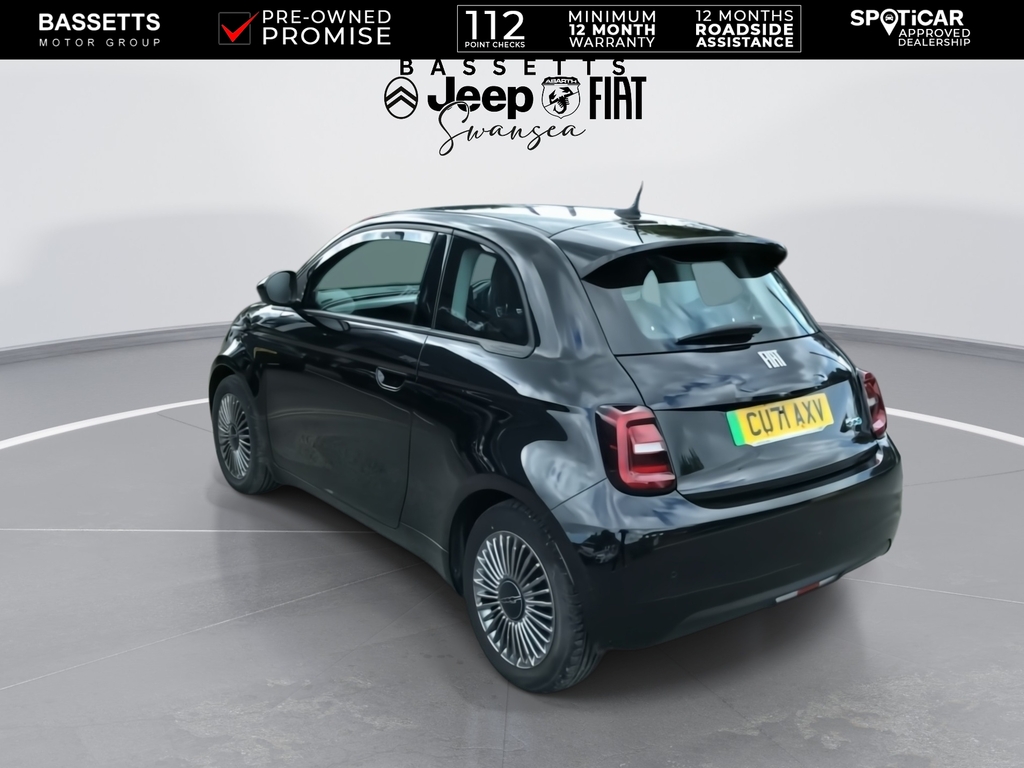 Fiat 500E Icon Black #6