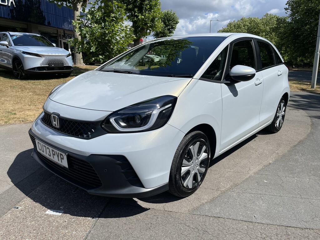 Honda Jazz I-mmd Elegance White #3