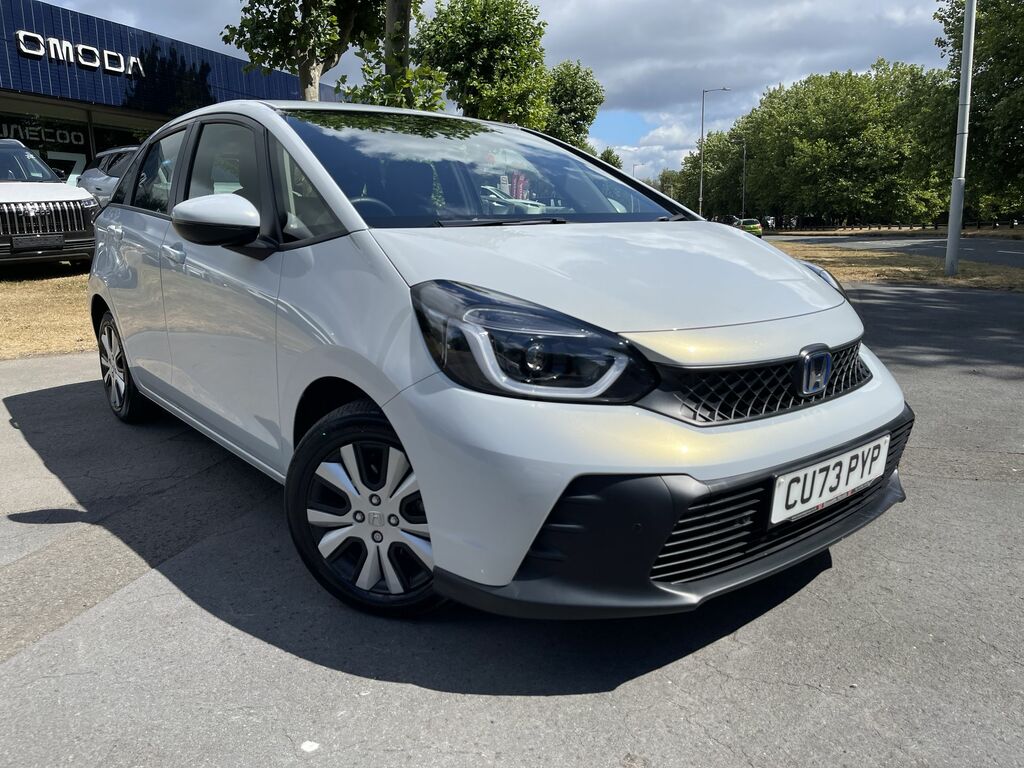 Honda Jazz I-mmd Elegance White