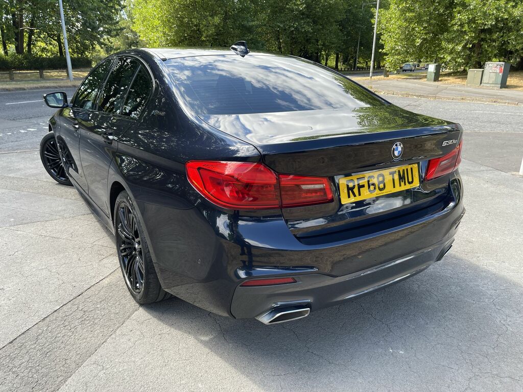 BMW 5 Series 530E M Sport Black #6