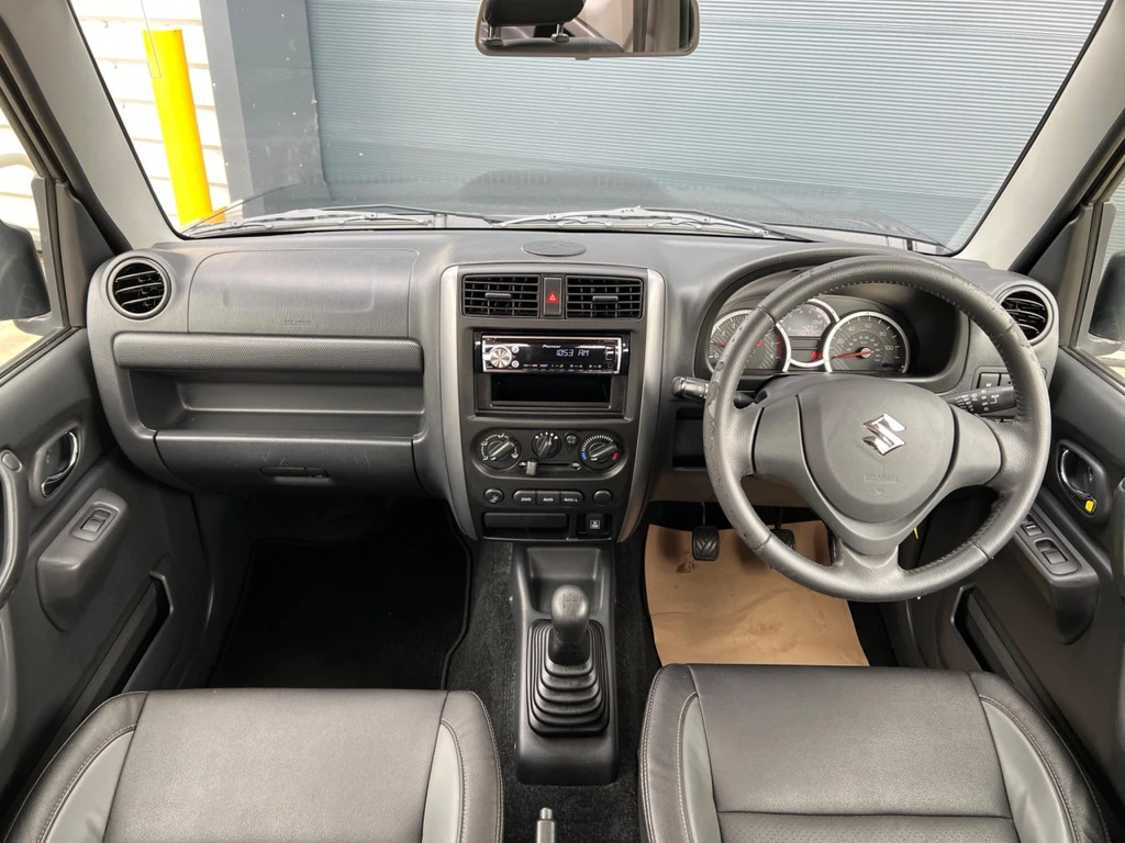 Suzuki Jimny 1.3 Vvt Sz4 4Wd Euro 6 Black #4