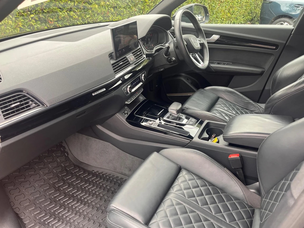 Audi Q5 2.0 Tfsi 45 Edition 1 S Tronic Quattro Euro 6 Ss RO22WWR Black #3