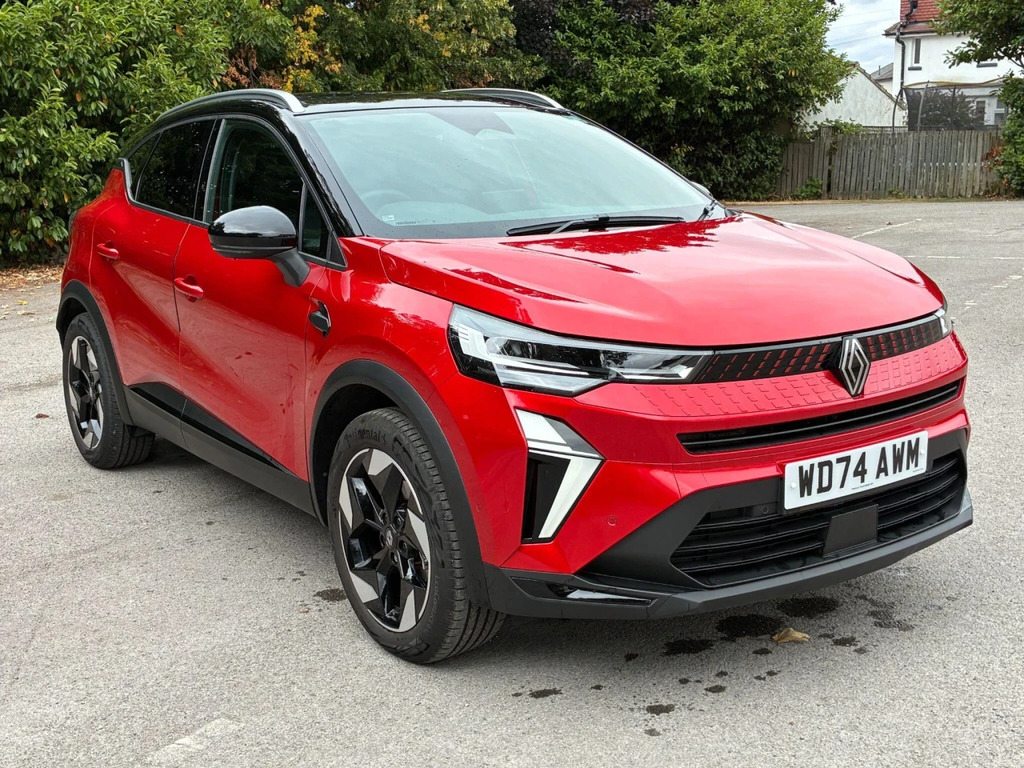 Renault Captur 1.6 E-tech Techno Euro 6 Ss Red