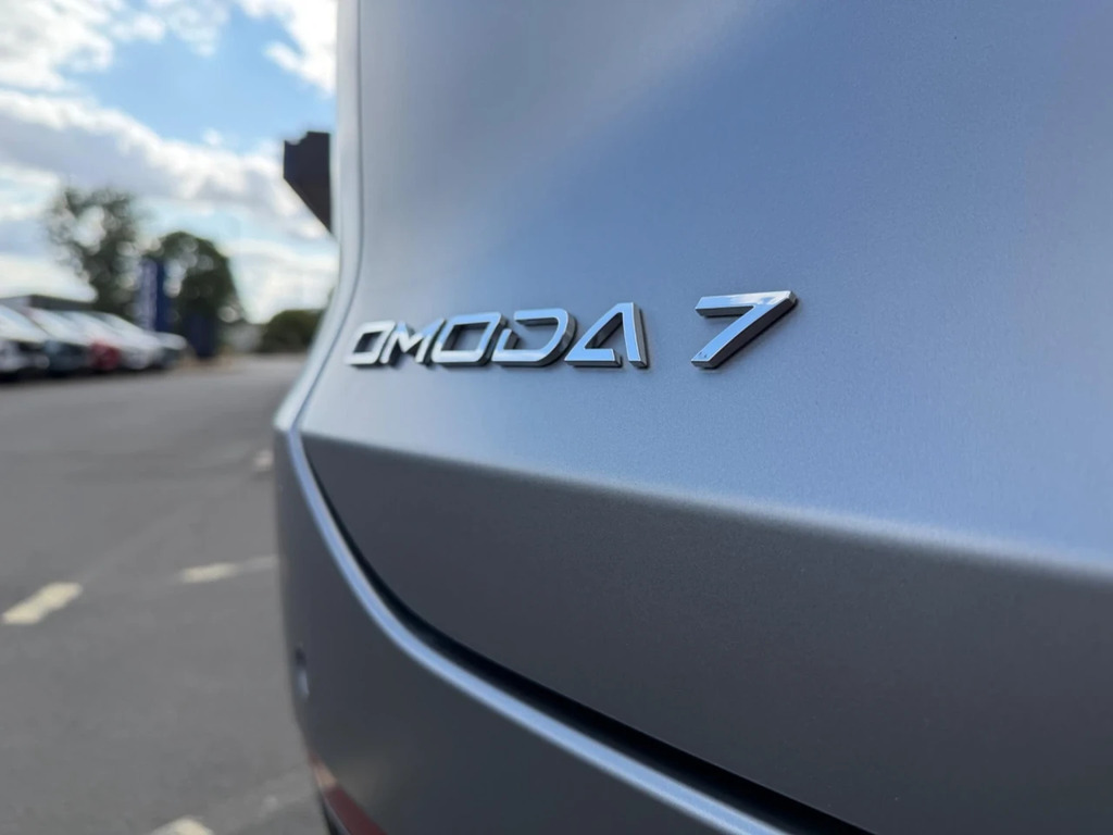 Omoda 7 1.5T Shs Noble 1Dht Estate White #28