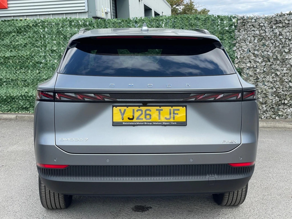 Omoda 7 1.5T Shs 18.4Kwh Knight Dht1 Euro 6 Ss Silver #3