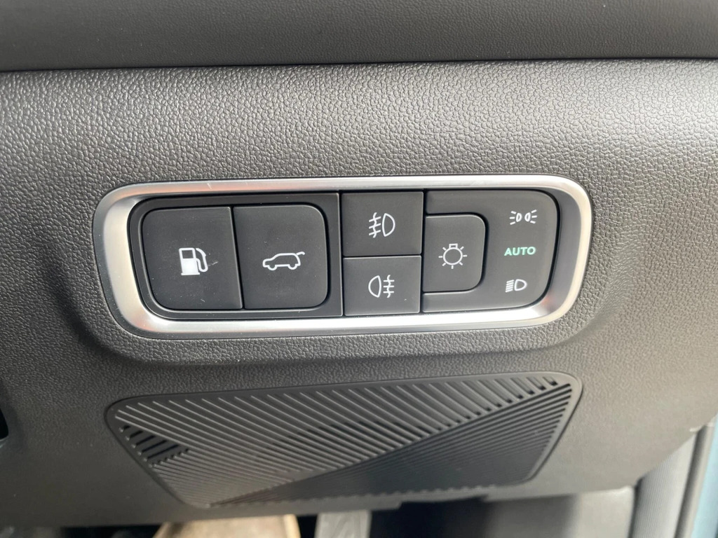 Omoda 7 1.5 1.5T Shs 18.4Kwh Knight Suv Plug-in White #14