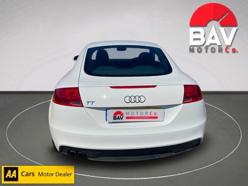 Audi TT Tfsi Sport White #4